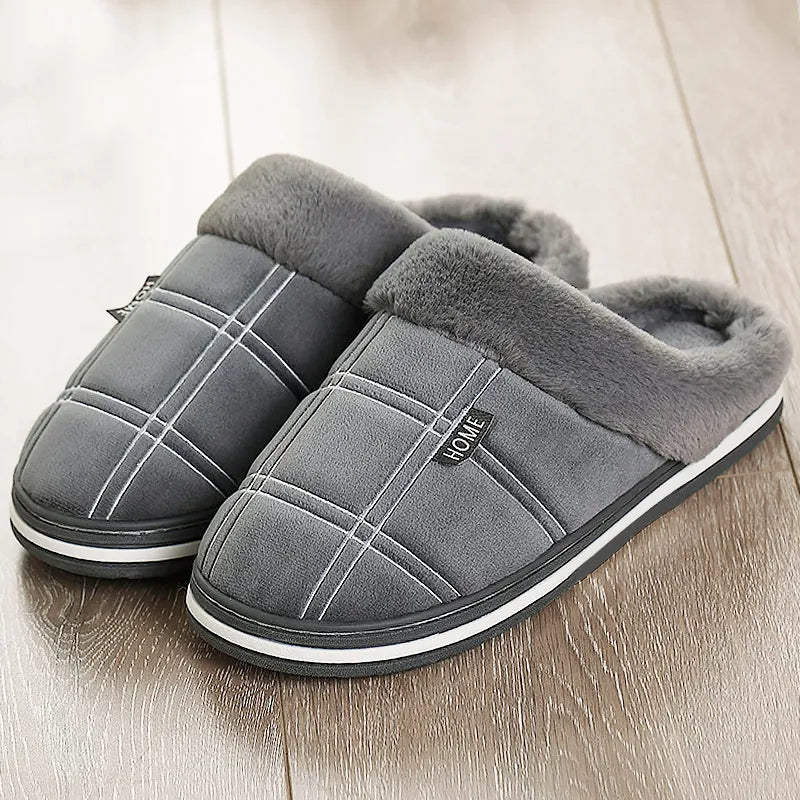 Fleece-Lined Plaid Slippers | Ultra-Soft and Warm | Indoor Comfort