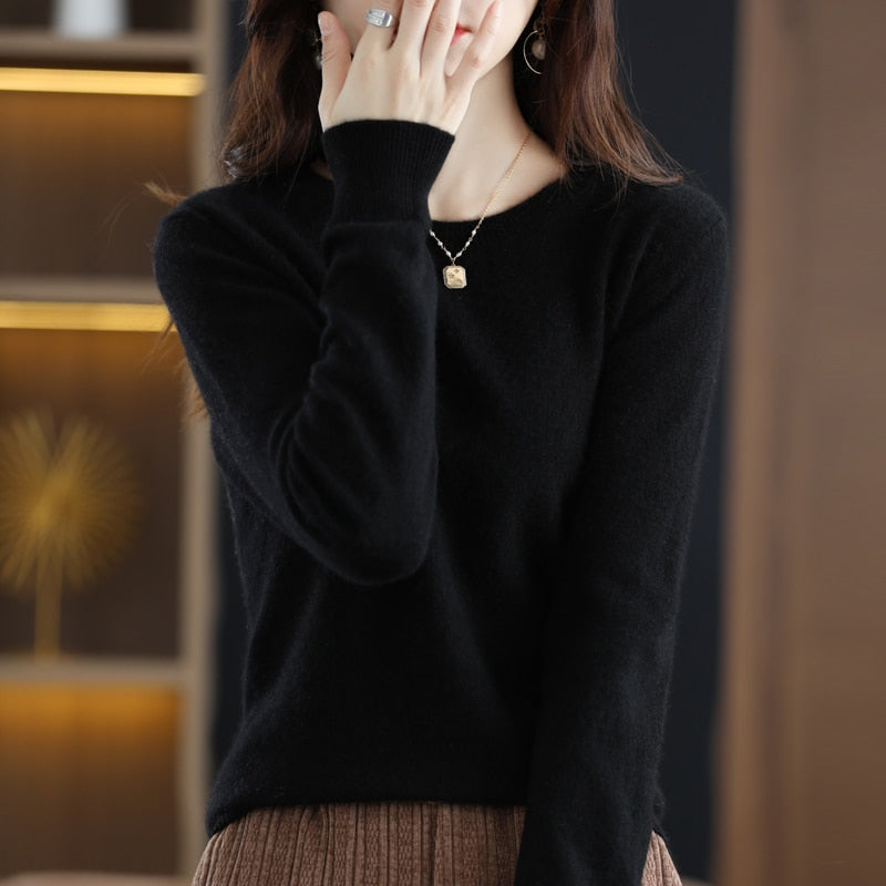 Classic Cashmere Sweater | Soft &amp; Elegant | Perfect for Every Occasion