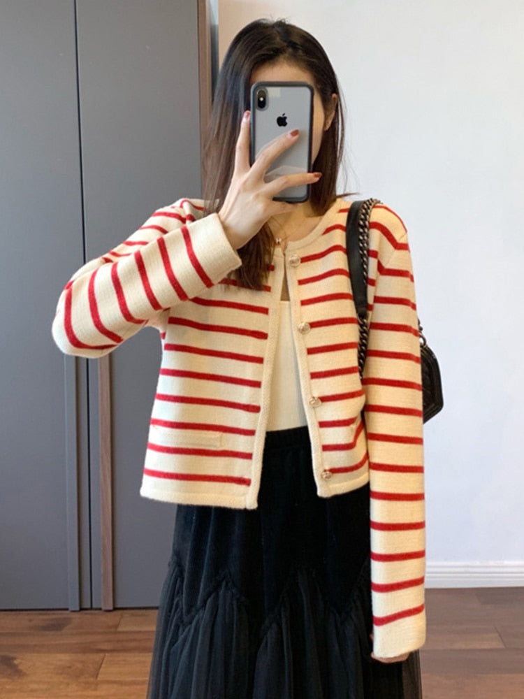 Striped Knit Cardigan | Soft & Stylish | Timeless Design