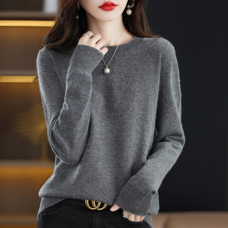 Classic Cashmere Sweater | Soft &amp; Elegant | Perfect for Every Occasion