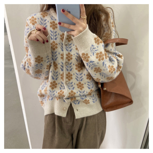 Floral Knit Cardigan | Vintage-Inspired Style | Warm and Elegant